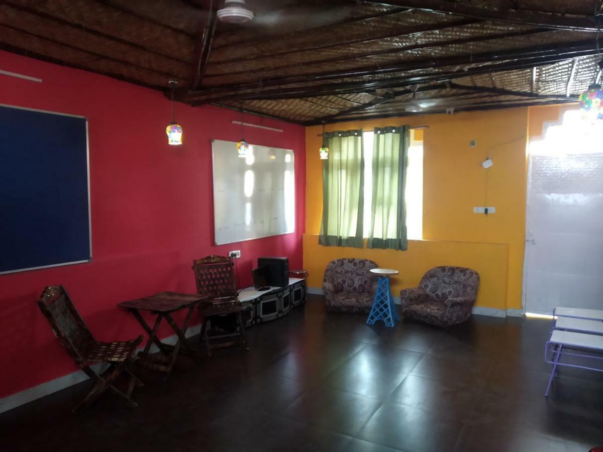 Bunk Hostel Delhi Νέο Δελχί Εξωτερικό φωτογραφία