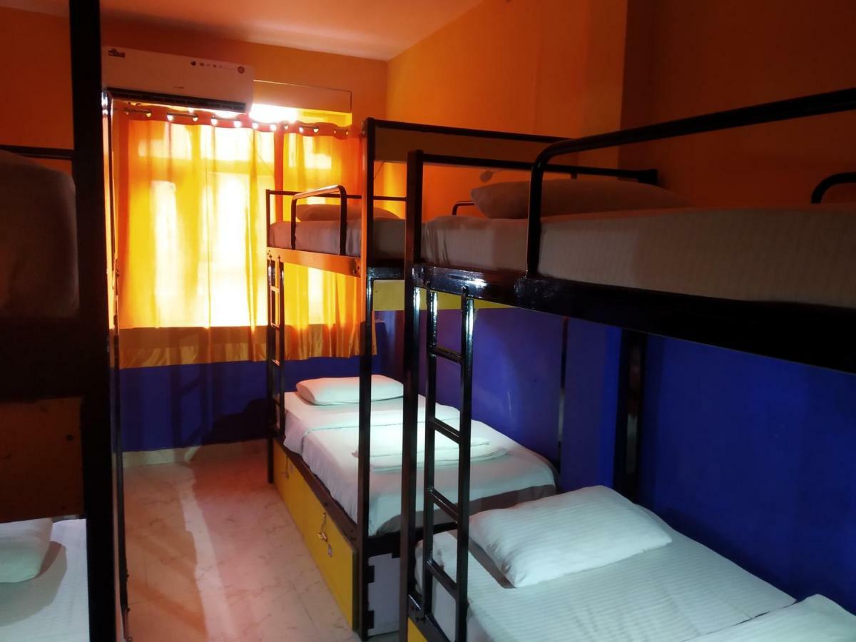 Bunk Hostel Delhi Νέο Δελχί Εξωτερικό φωτογραφία